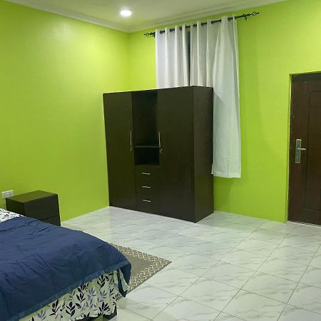 Oneworld Guesthouse & Events Centre Accra Exterior photo